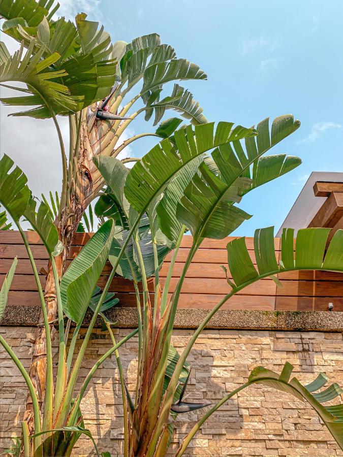 Bed and Breakfast Yage Hotspring House Jiaoxi Exterior foto